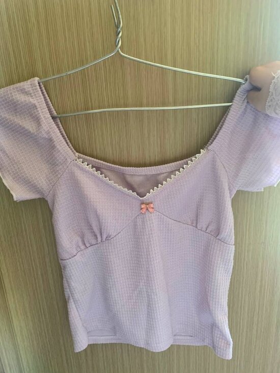 Tops - Lavender Puff Sleeve Top